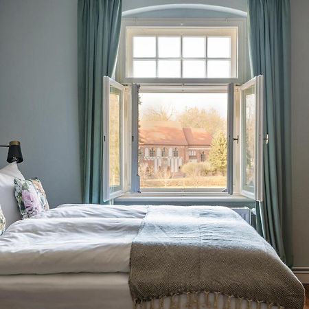 Klostergartenhotel Marienfliess Stepenitz Екстериор снимка