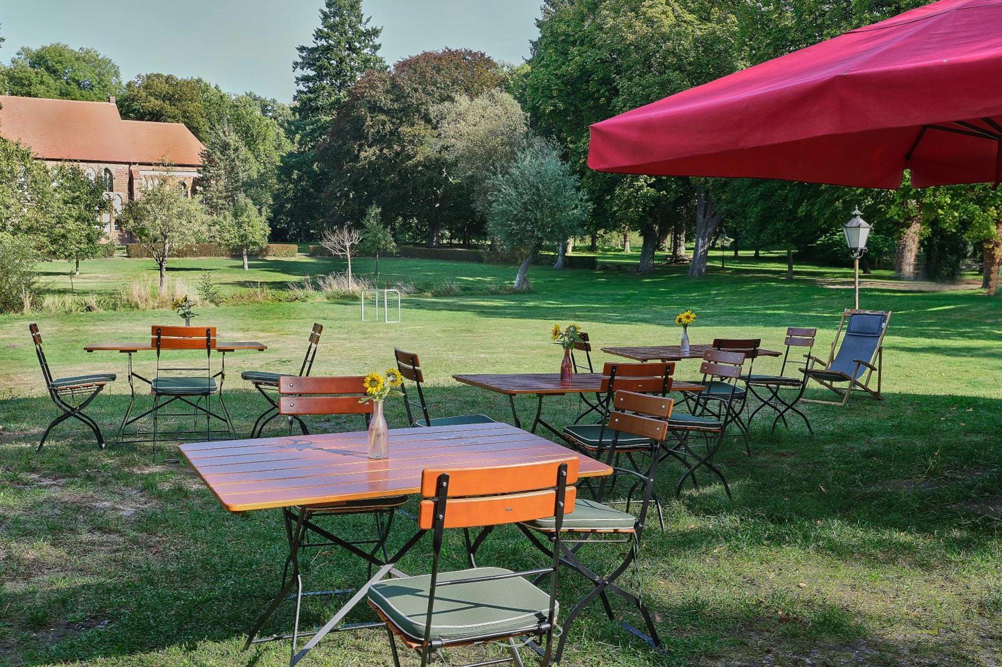 Klostergartenhotel Marienfliess Stepenitz Екстериор снимка